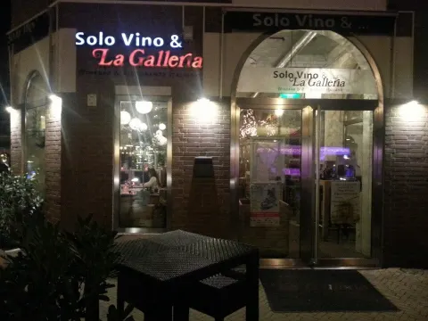 Foto 3 van Solo Vino winebar