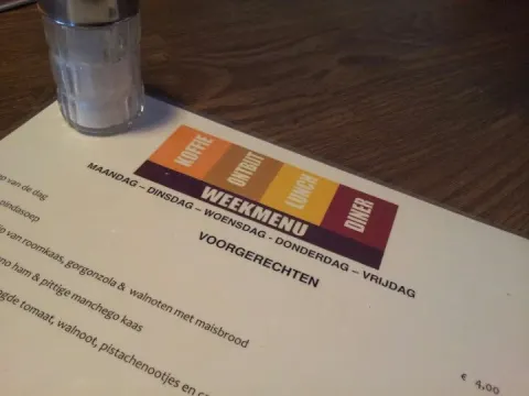 Foto 3 van De Rijncantine