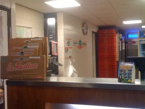 New York Pizza