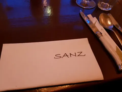 Foto 5 van Sanz