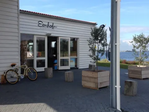 Foto 4 van Eemhof watersport @ Beachclub