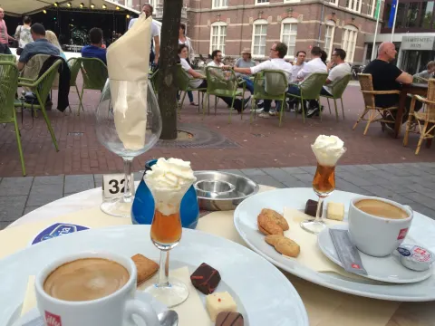 Foto 5 van De Potdeksel