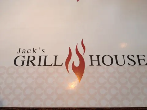 Foto 2 van Jack's grill