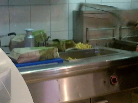Family Snackbar