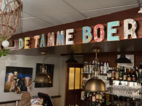 Foto 4 van Eetcafe De Tamme Boer