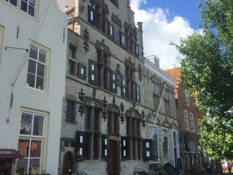 In Den Struyskelder