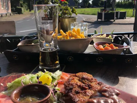 Foto 5 van Eetcafé Het Vergulde Ros