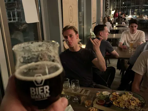 Bij Anton