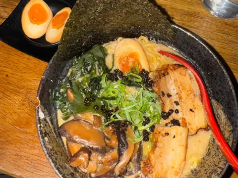 Foto 2 van OTEMBA - Ramen