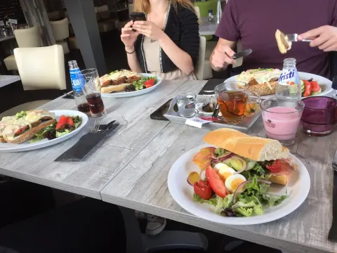 Foto 5 van Intenz