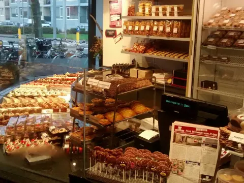 Foto 2 van Brood- en banketbakkerij Prins