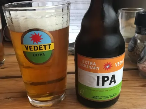 Foto 2 van Taberna