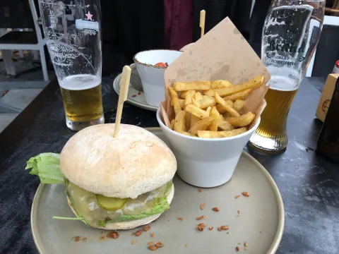 Ellis Gourmet Burger