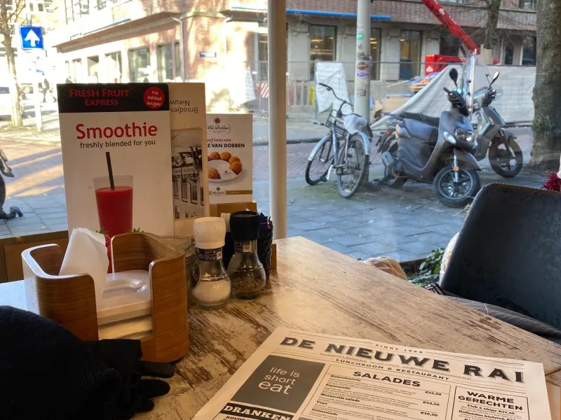 Foto 1 van Broodjeszaak De Nieuwe Rai