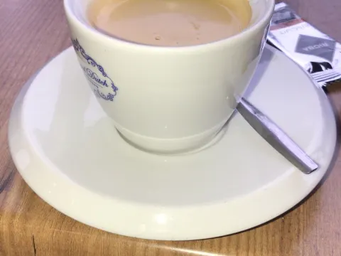 Foto 5 van Broodjeszaak De Nieuwe Rai