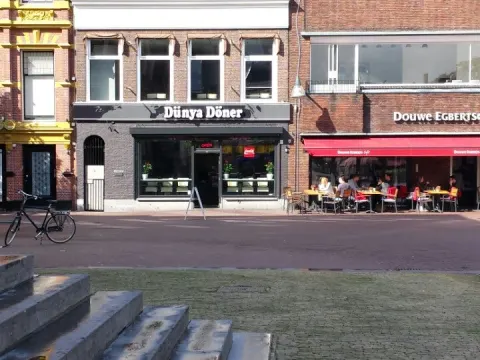 Foto 3 van DÜNYA DÖNER