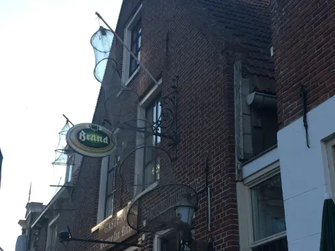 Foto 4 van Hennie fan Richt