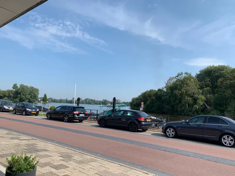 Foto 1 van Grand Café Restaurant Meerzicht Badhoevedorp