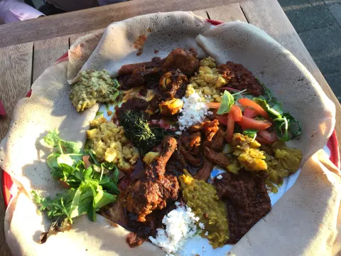 Foto 3 van Semhar