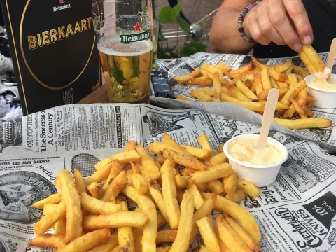 Hans & Frietje