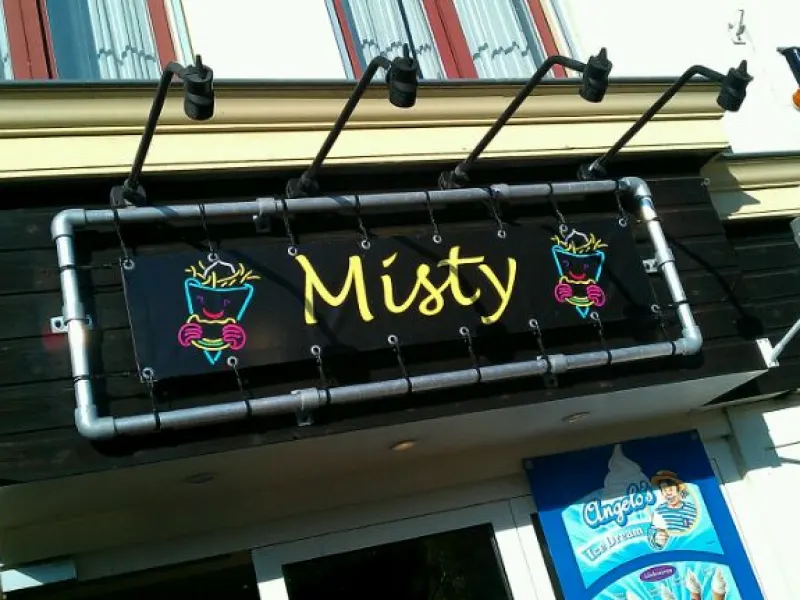 Foto 1 van Lunchroom Misty