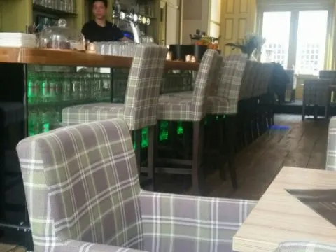Grand Cafe De Courant
