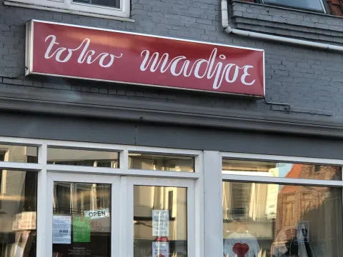 Foto 2 van Toko Madjoe