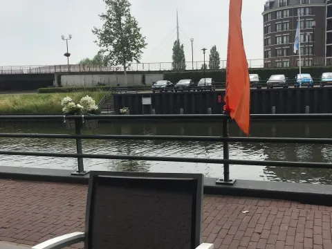 ZUZ&ZOOZ
