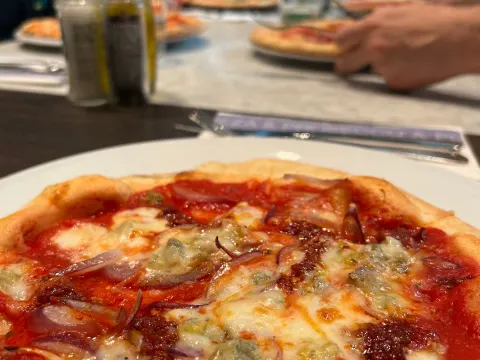 Foto 2 van Pizzabakkers