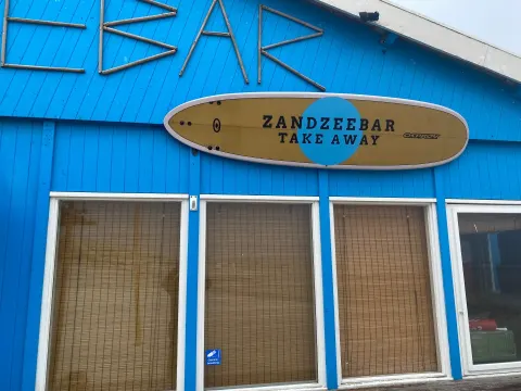 Foto 2 van ZandZeeBar