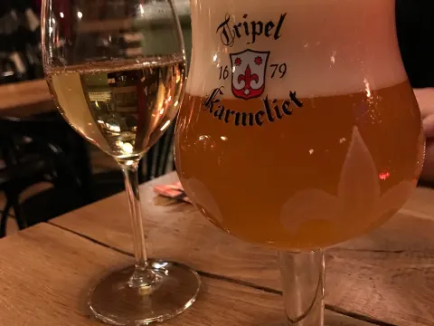 Foto 4 van Dickens