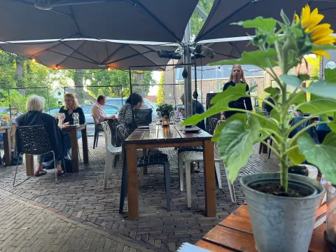 Amis eten & drinken