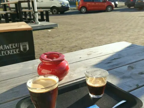 Foto 5 van O-Café