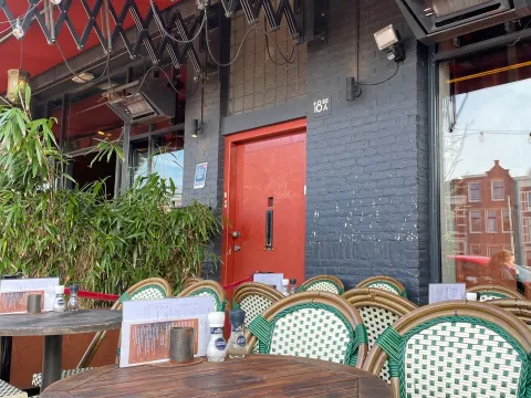 Foto 4 van Orloff aan de kade