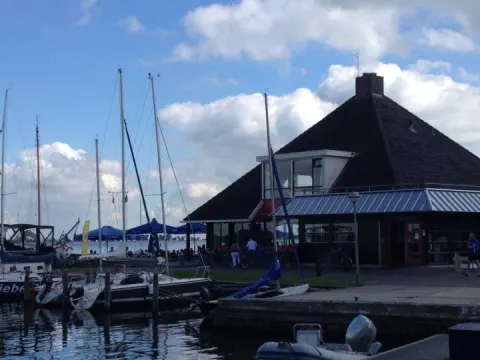 Paviljoen Sneekermeer