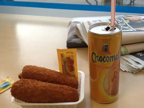 Foto 2 van Snackbar Ley