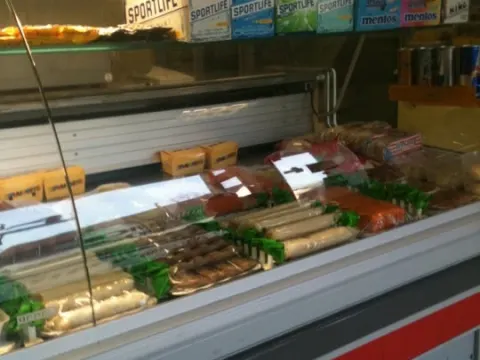 Foto 4 van Snackbar Ley