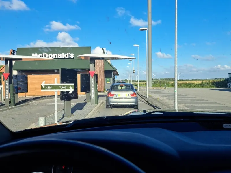 Foto 1 van McDonald's