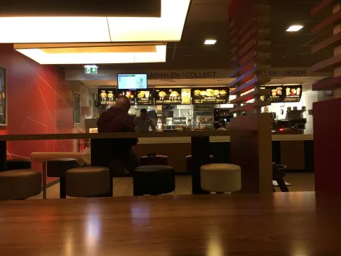 Foto 2 van McDonald's