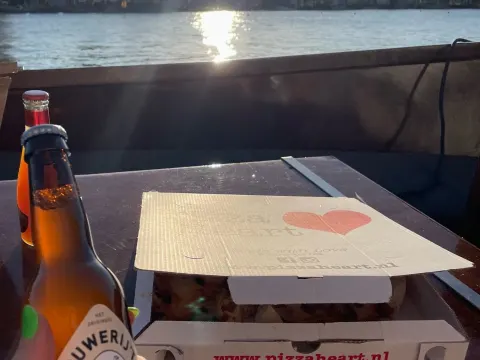 Pizza Heart Bar