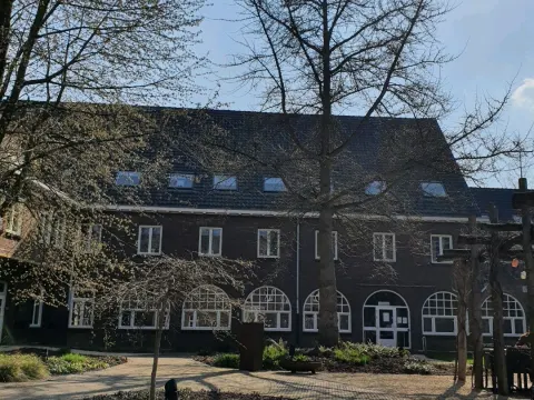 Foto 5 van Luciushof | de TWEE gezusters