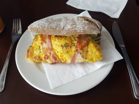 Toff Cafetaria