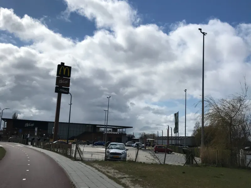 Foto 1 van McDonald's