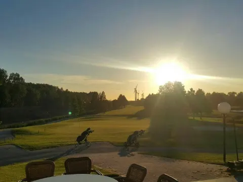 Hole19