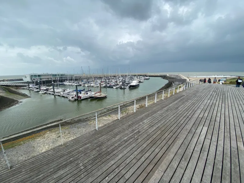 Foto 1 van Strandpaviljoen Strand Ruig