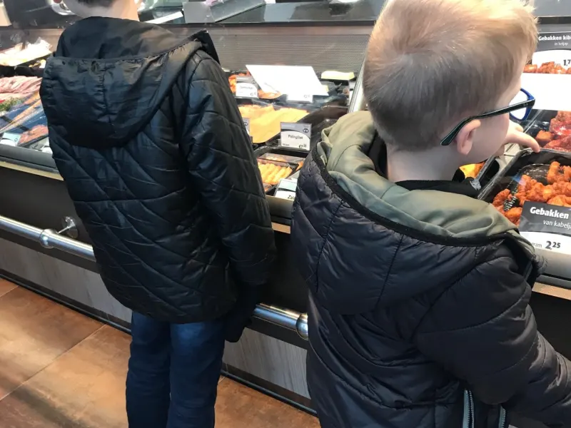 Foto 1 van Zeevis Handel Volendam