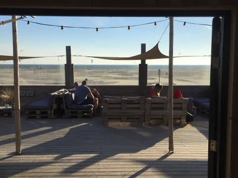 Foto 4 van Strandpaviljoen Zuidpier